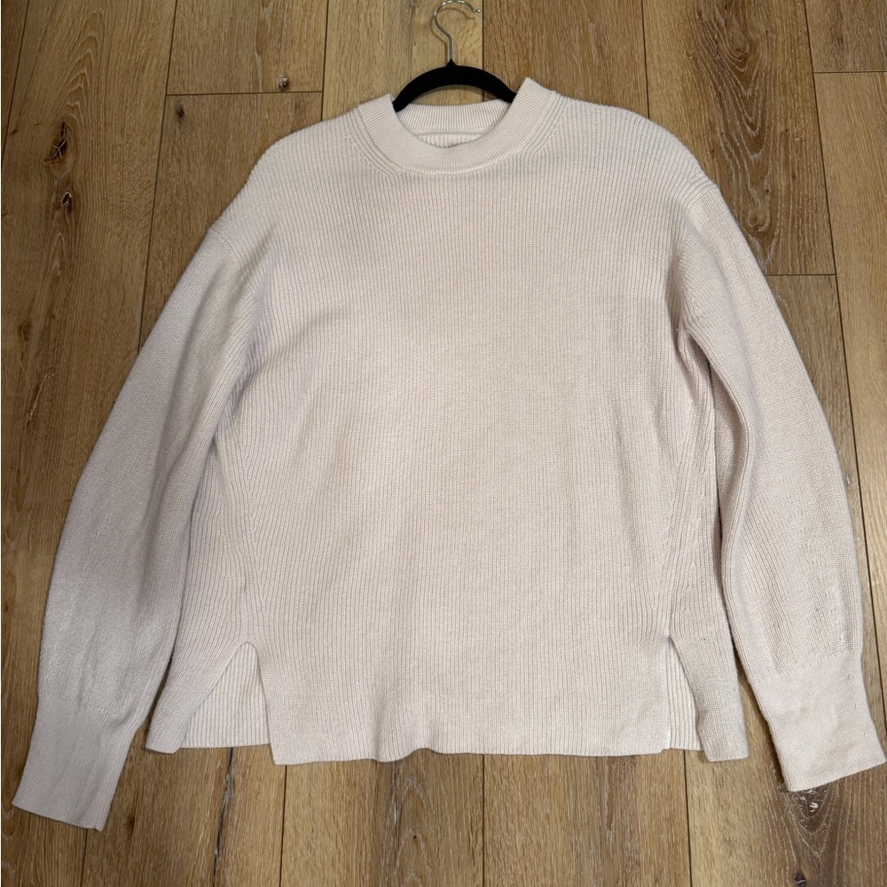 Lululemon Merino-wool blend ribbed crewneck sweater